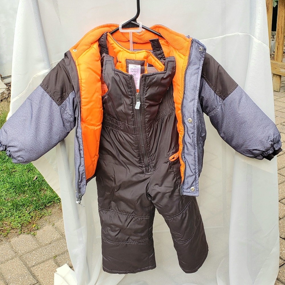 4T SNOWSUIT W/HOOD